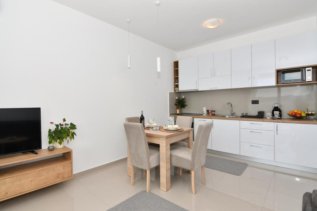 Apartmani Porat 이갈로 외부 사진